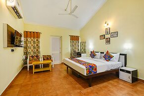 FabHotel Waves Of The Sea Board