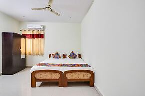 FabExpress Royal Prime Suits