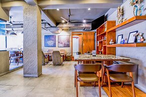 FabHotel Naivara Boutique