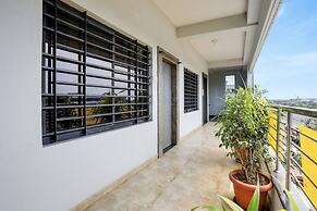 FabHotel Blue Star