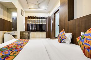 FabHotel Blue Star