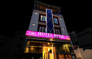 FabHotel Ritik