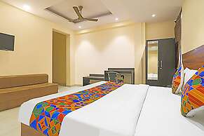 FabHotel The Happiness