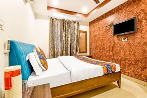 FabHotel Log Inn