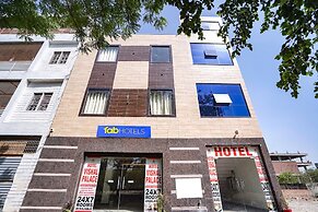 FabHotel Vishal Palace