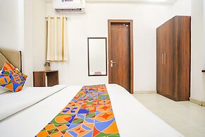 FabHotel Vishal Palace
