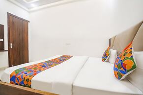 FabHotel Vishal Palace