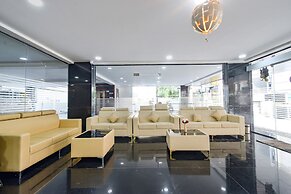 FabHotel Prime Srishoin