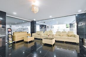 FabHotel Prime Srishoin