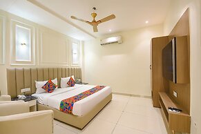 FabHotel Dev Palace I