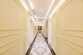 FabHotel Dev Palace I