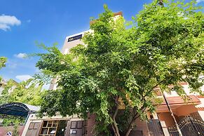 FabHotel Green Wood 5