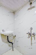 FabHotel The Star Heaven