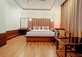 FabHotel Prime Royal Park