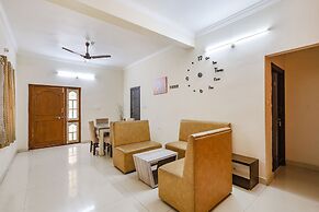 FabHotel Seven Inn Home Stay