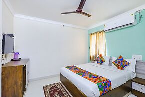 FabHotel Seven Inn Home Stay