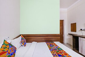 FabHotel Seven Inn Home Stay