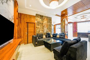 FabHotel Rolt