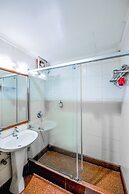 FabHotel Exotica Galleria Market