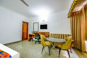 FabHotel Exotica Galleria Market