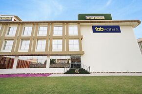 FabHotel Prime Royals Orchard