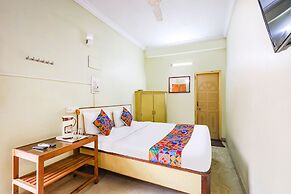 FabExpress Sunshine Residency