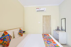 FabExpress Sunshine Residency