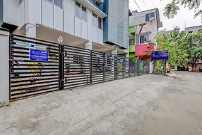 FabHotel Tristar Residency