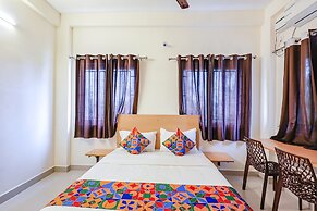 FabHotel Tristar Residency