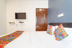 FabExpress Global Stay