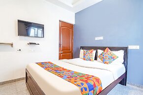 FabExpress Global Stay