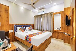 FabHotel Royal Grand