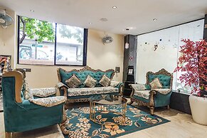FabHotel Park Mahindra