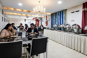 FabHotel Prime Eco Park