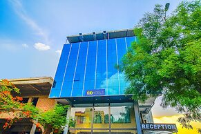 FabHotel J Palace