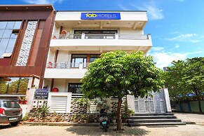 FabHotel Aaradhya Residency