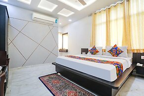 FabHotel Aaradhya Residency