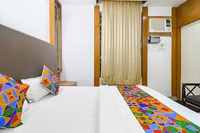 FabHotel Nand