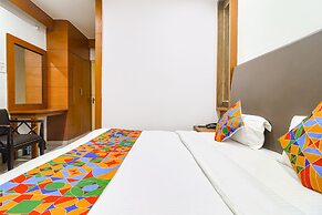 FabHotel Nand