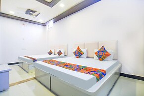 FabHotel Shree Moti Palace