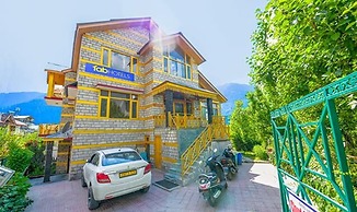 FabHotel Cloud 9 Cottage