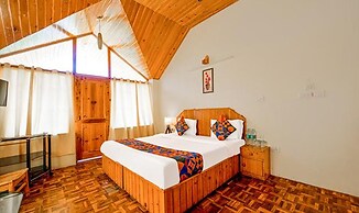 FabHotel Cloud 9 Cottage