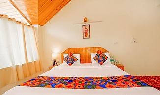 FabHotel Cloud 9 Cottage