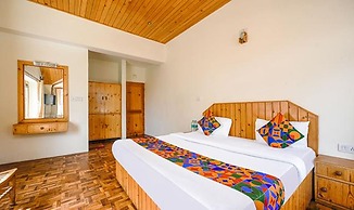 FabHotel Cloud 9 Cottage