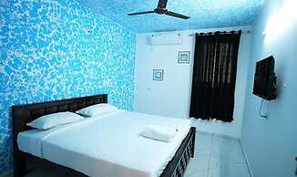 FabExpress French Villa