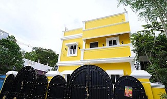 FabExpress French Villa