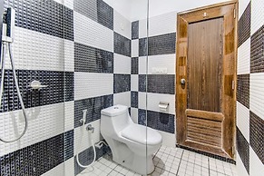 FabExpress French Villa