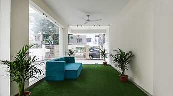 FabHotel Majestic Suite