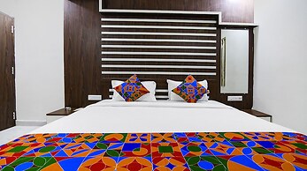 FabHotel Majestic Suite