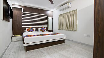 FabHotel Majestic Suite